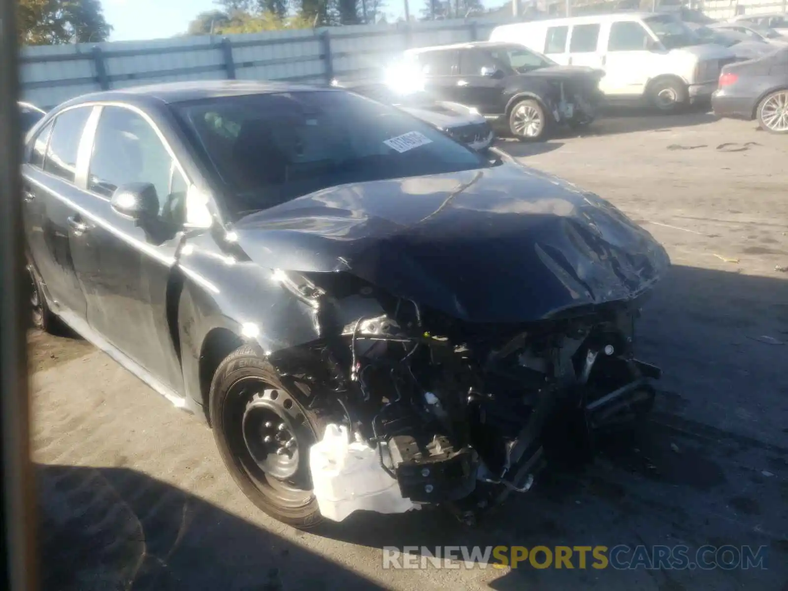 9 Photograph of a damaged car 5YFEPRAE2LP115273 TOYOTA COROLLA 2020