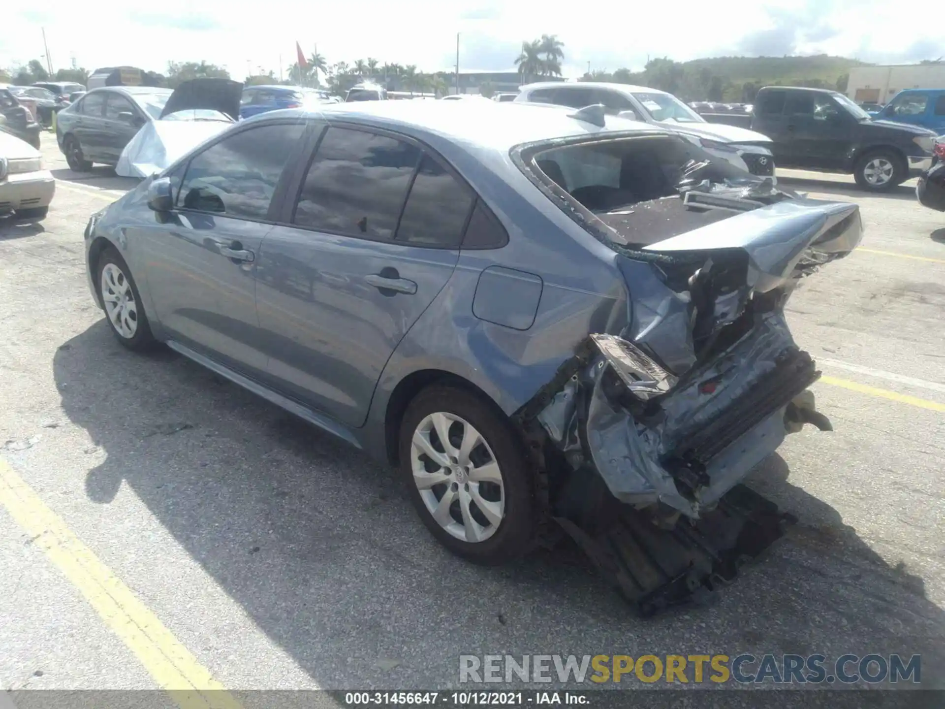 3 Photograph of a damaged car 5YFEPRAE2LP115998 TOYOTA COROLLA 2020