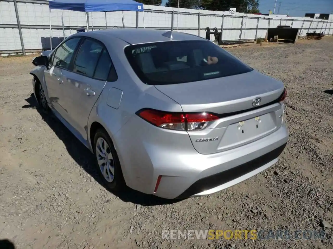 3 Photograph of a damaged car 5YFEPRAE2LP116374 TOYOTA COROLLA 2020