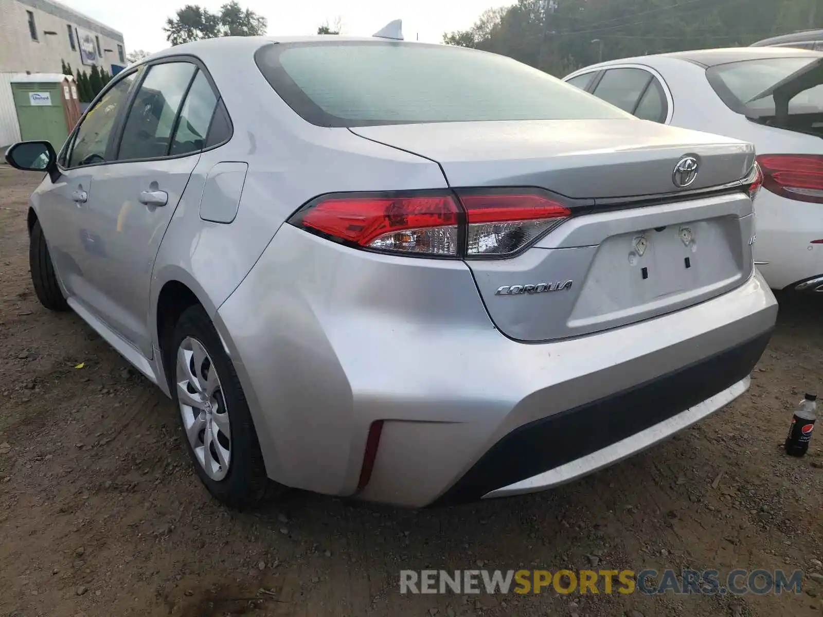 3 Photograph of a damaged car 5YFEPRAE2LP116858 TOYOTA COROLLA 2020