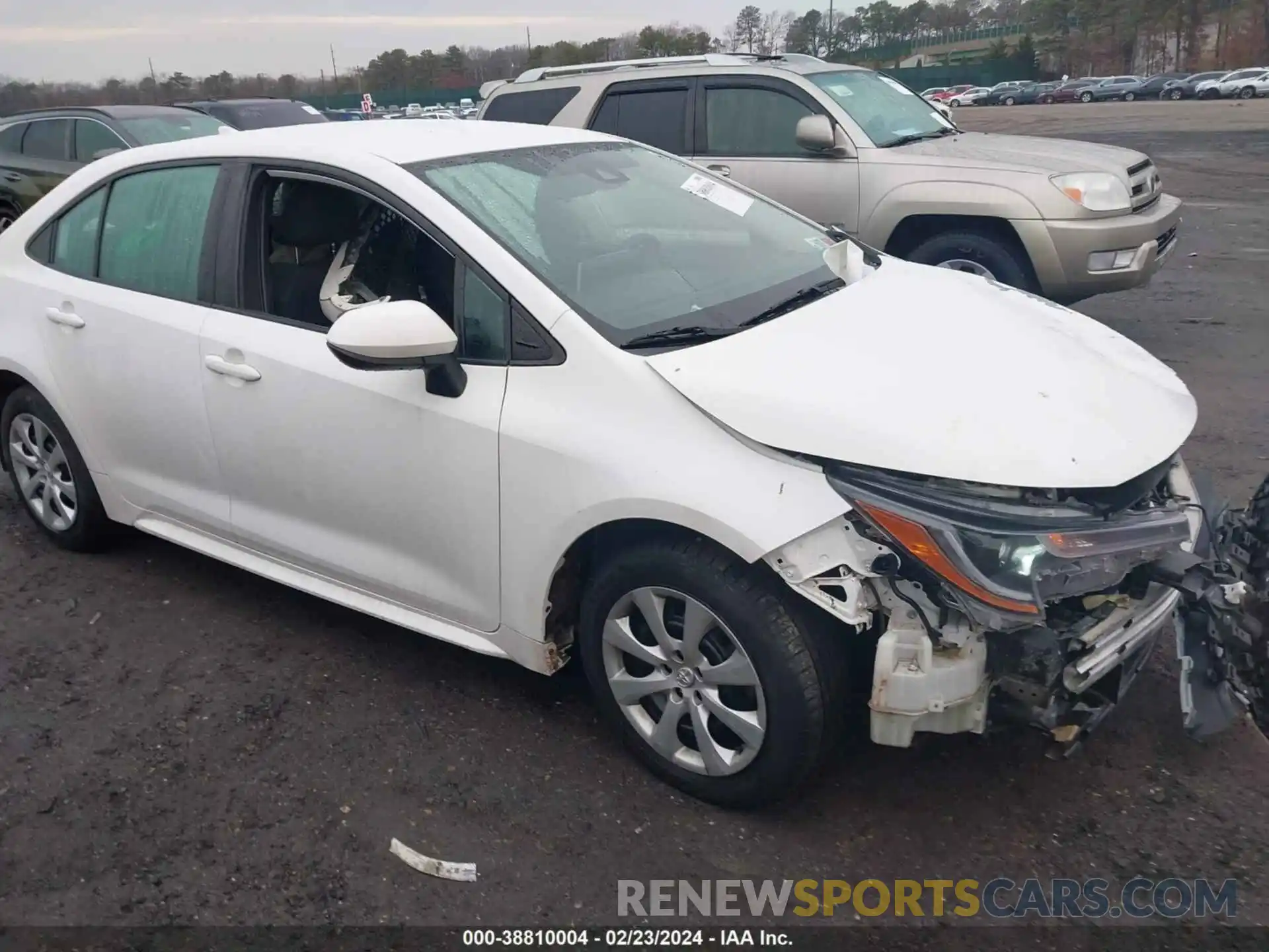 1 Photograph of a damaged car 5YFEPRAE2LP117850 TOYOTA COROLLA 2020