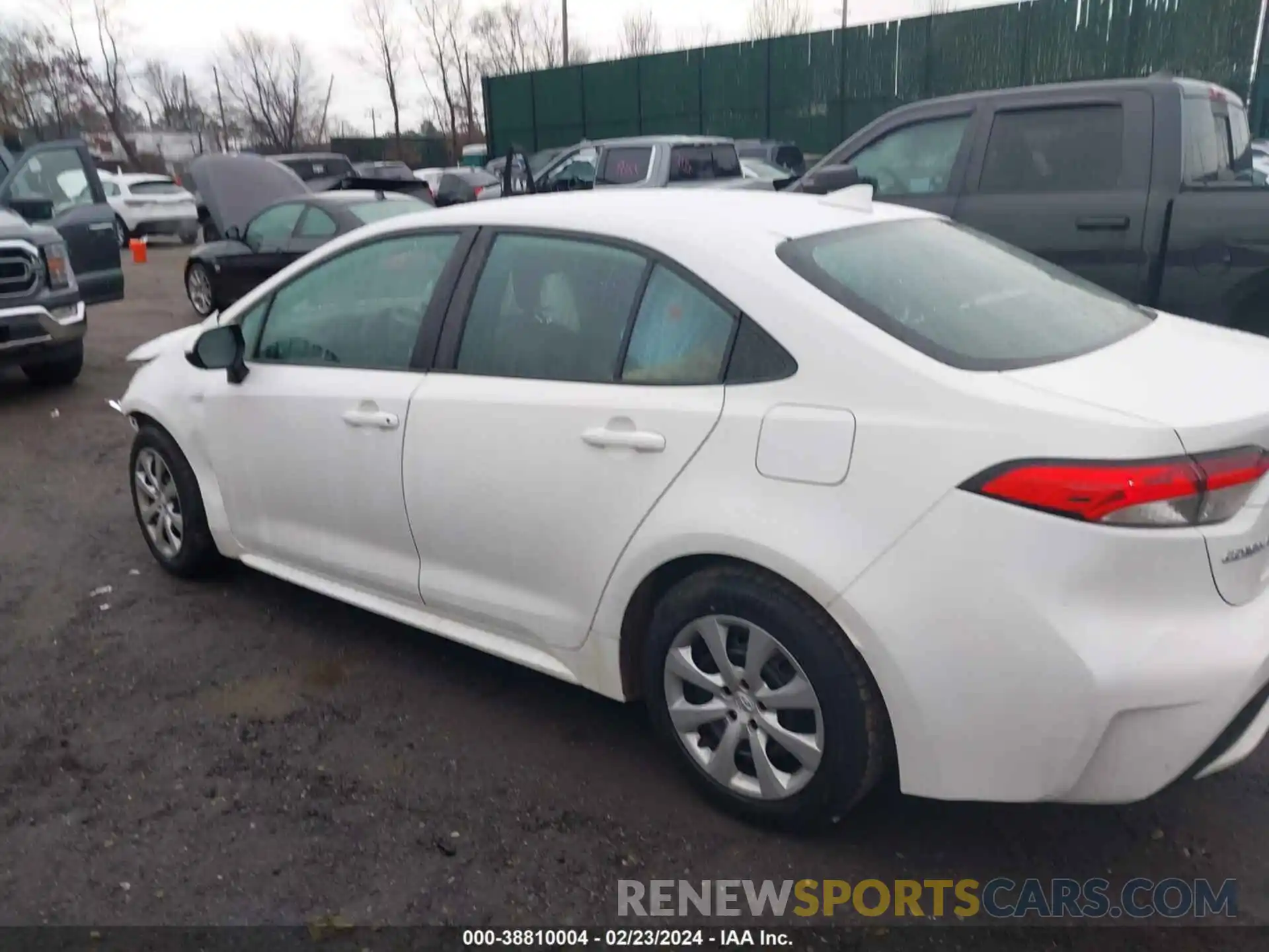 14 Photograph of a damaged car 5YFEPRAE2LP117850 TOYOTA COROLLA 2020