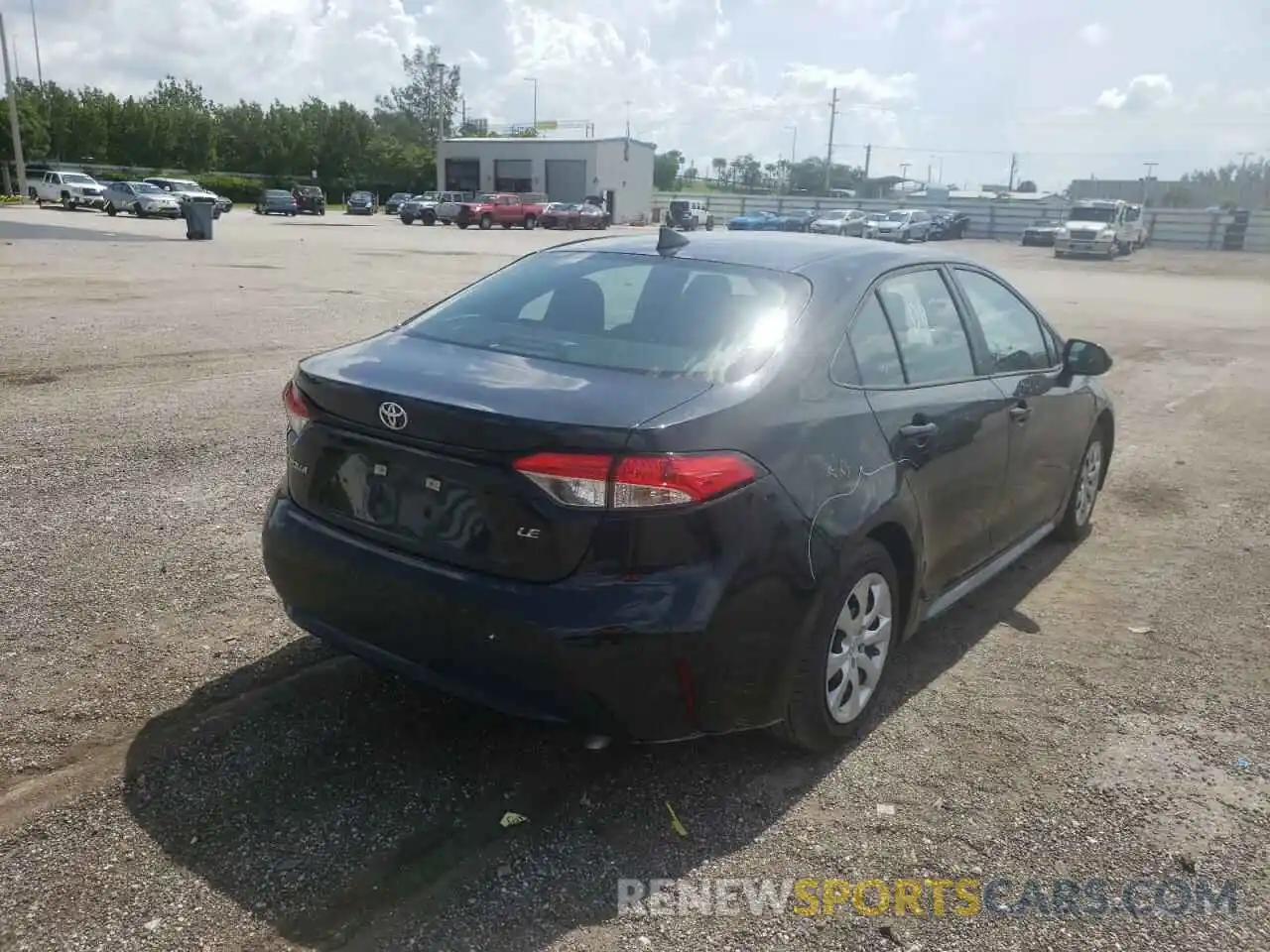 4 Photograph of a damaged car 5YFEPRAE2LP118934 TOYOTA COROLLA 2020