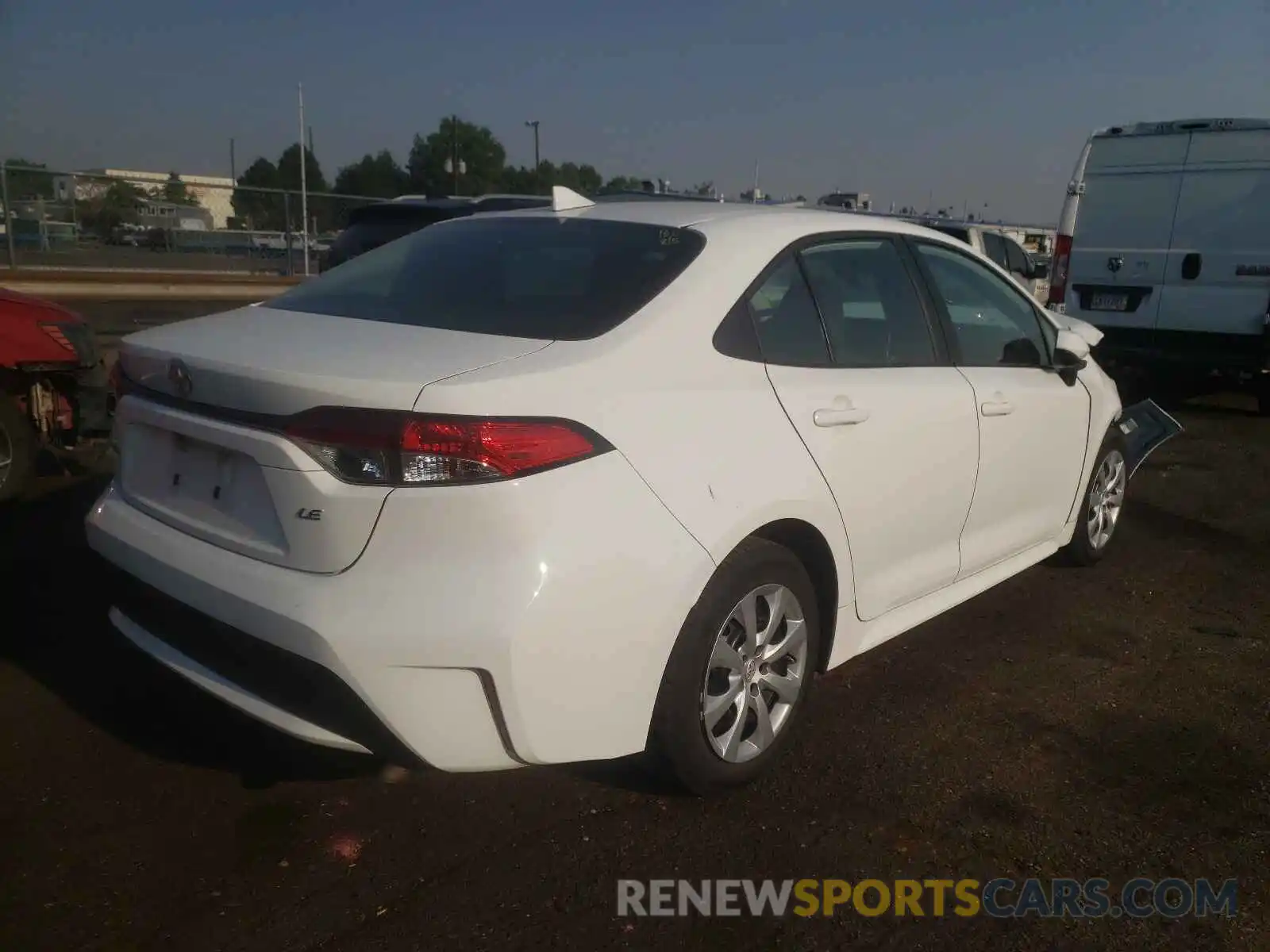 4 Photograph of a damaged car 5YFEPRAE2LP119002 TOYOTA COROLLA 2020