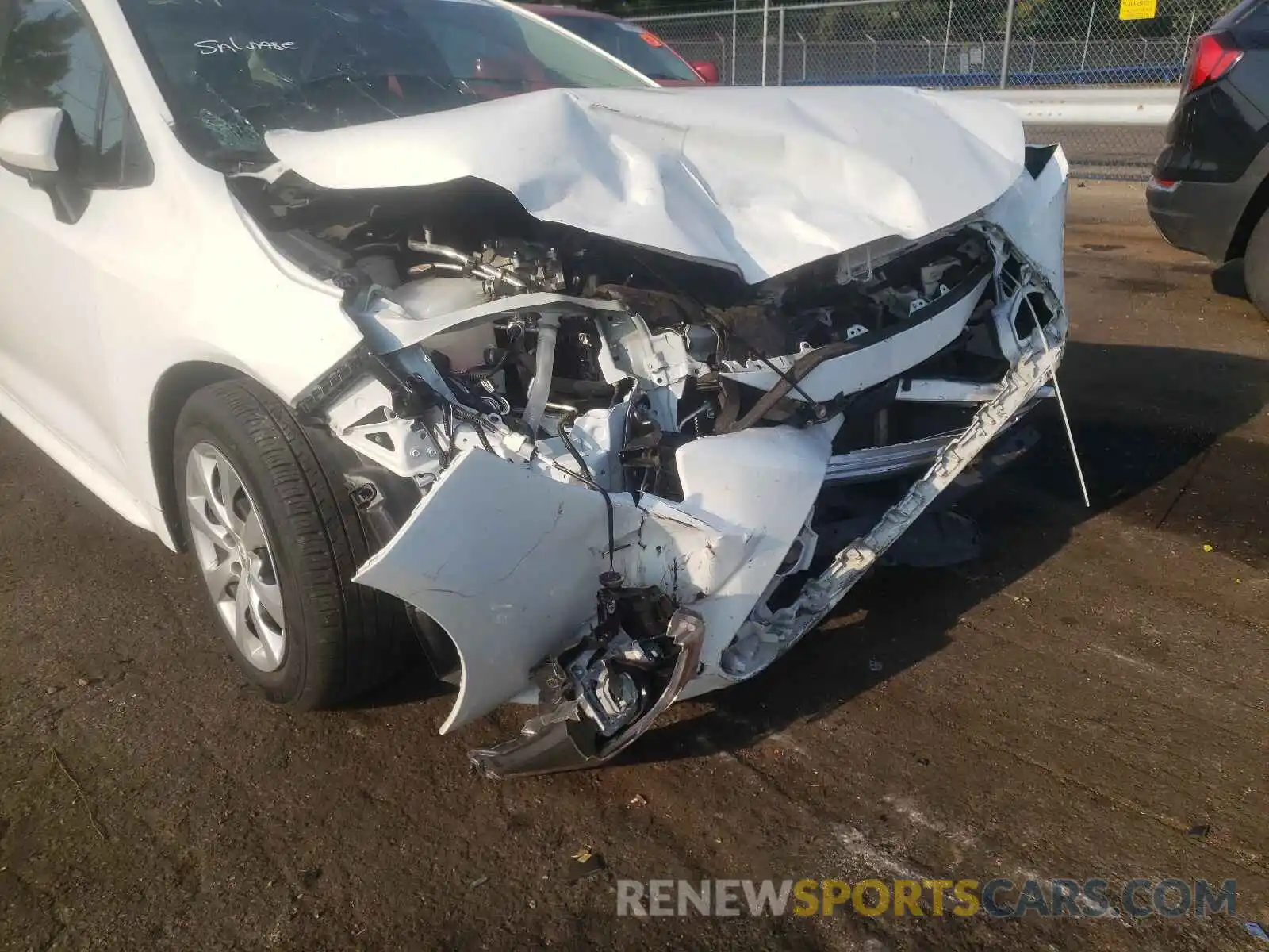 9 Photograph of a damaged car 5YFEPRAE2LP119002 TOYOTA COROLLA 2020