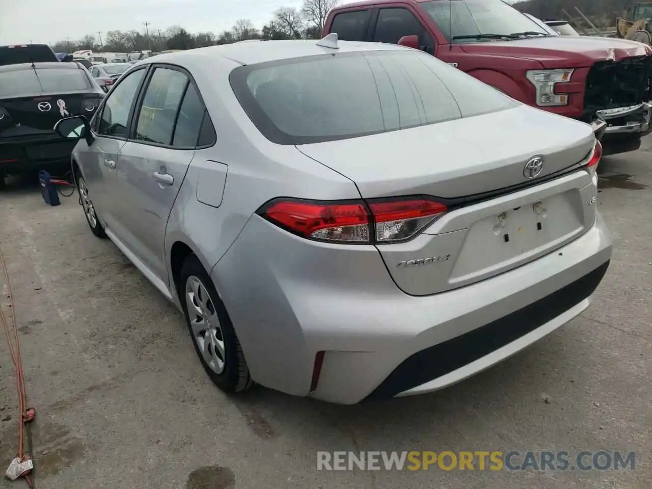 3 Photograph of a damaged car 5YFEPRAE2LP119064 TOYOTA COROLLA 2020