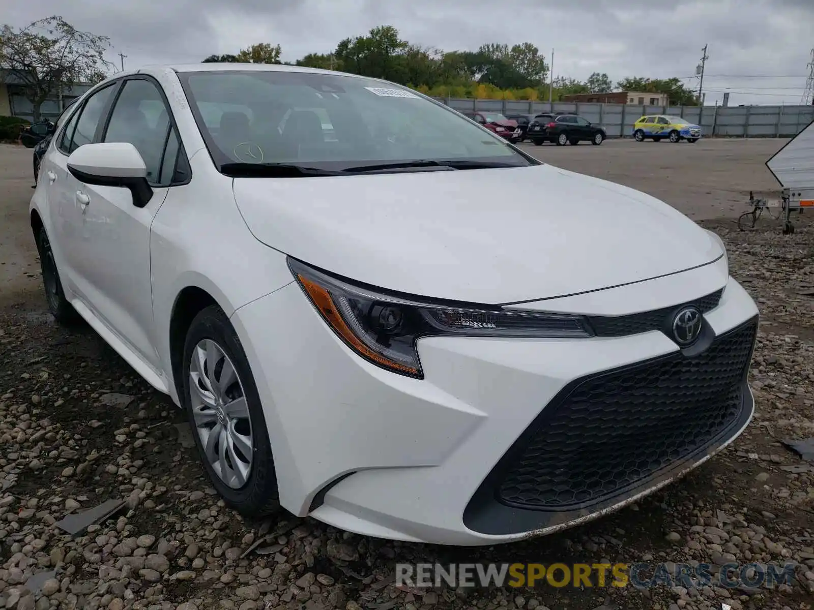 1 Photograph of a damaged car 5YFEPRAE2LP119596 TOYOTA COROLLA 2020