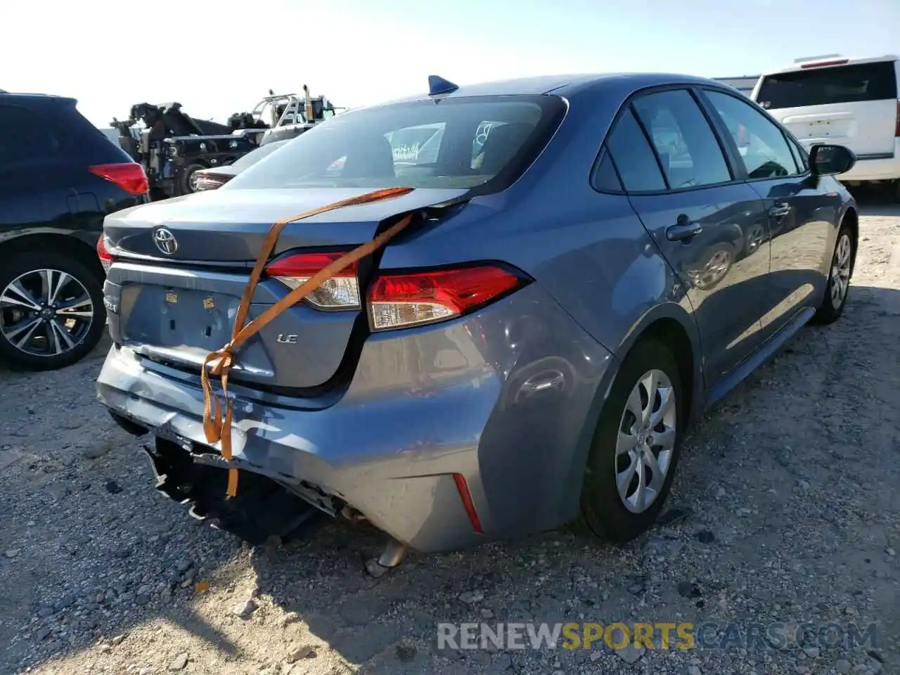 4 Photograph of a damaged car 5YFEPRAE2LP120487 TOYOTA COROLLA 2020