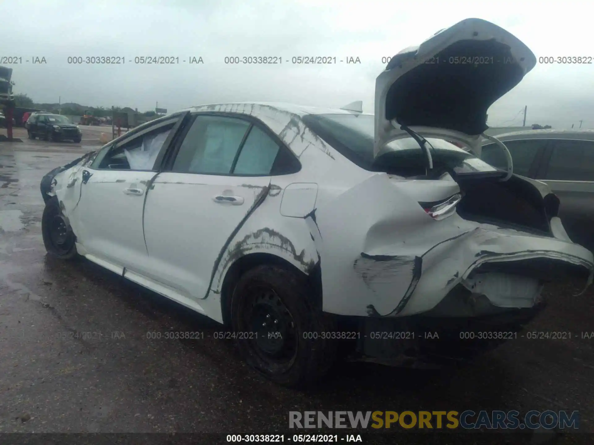 3 Photograph of a damaged car 5YFEPRAE2LP122160 TOYOTA COROLLA 2020