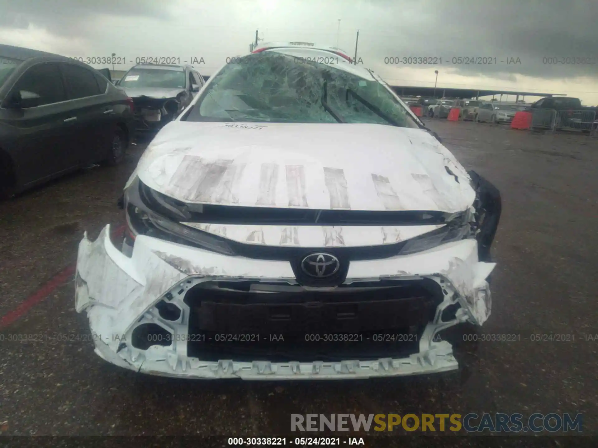 6 Photograph of a damaged car 5YFEPRAE2LP122160 TOYOTA COROLLA 2020