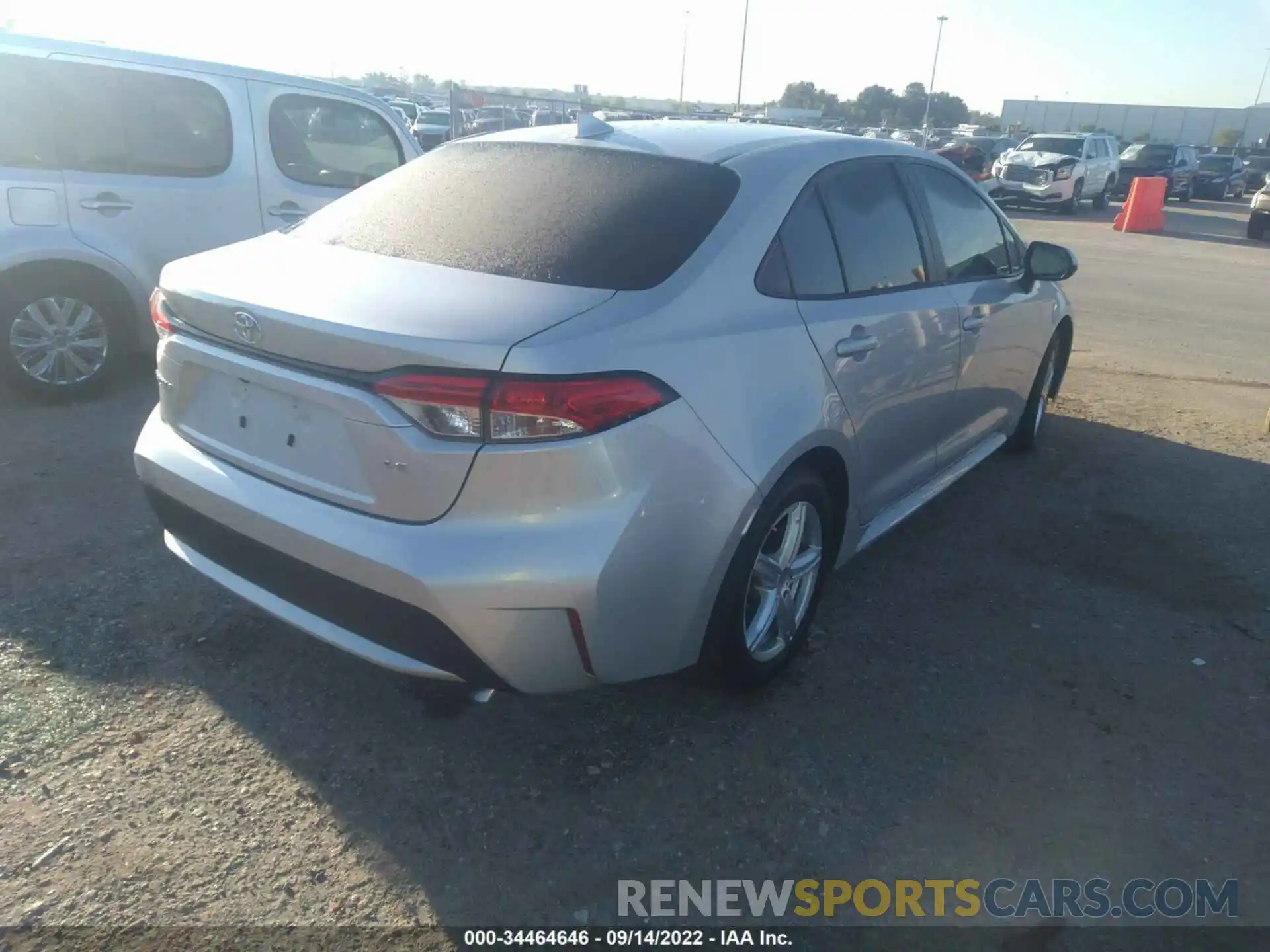 4 Photograph of a damaged car 5YFEPRAE2LP122613 TOYOTA COROLLA 2020