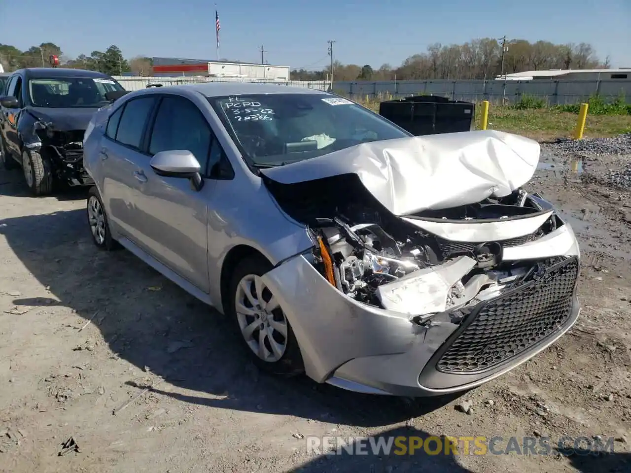 1 Photograph of a damaged car 5YFEPRAE2LP124202 TOYOTA COROLLA 2020