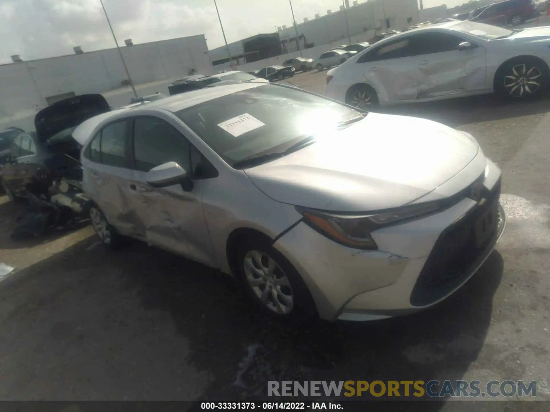 1 Photograph of a damaged car 5YFEPRAE2LP126046 TOYOTA COROLLA 2020