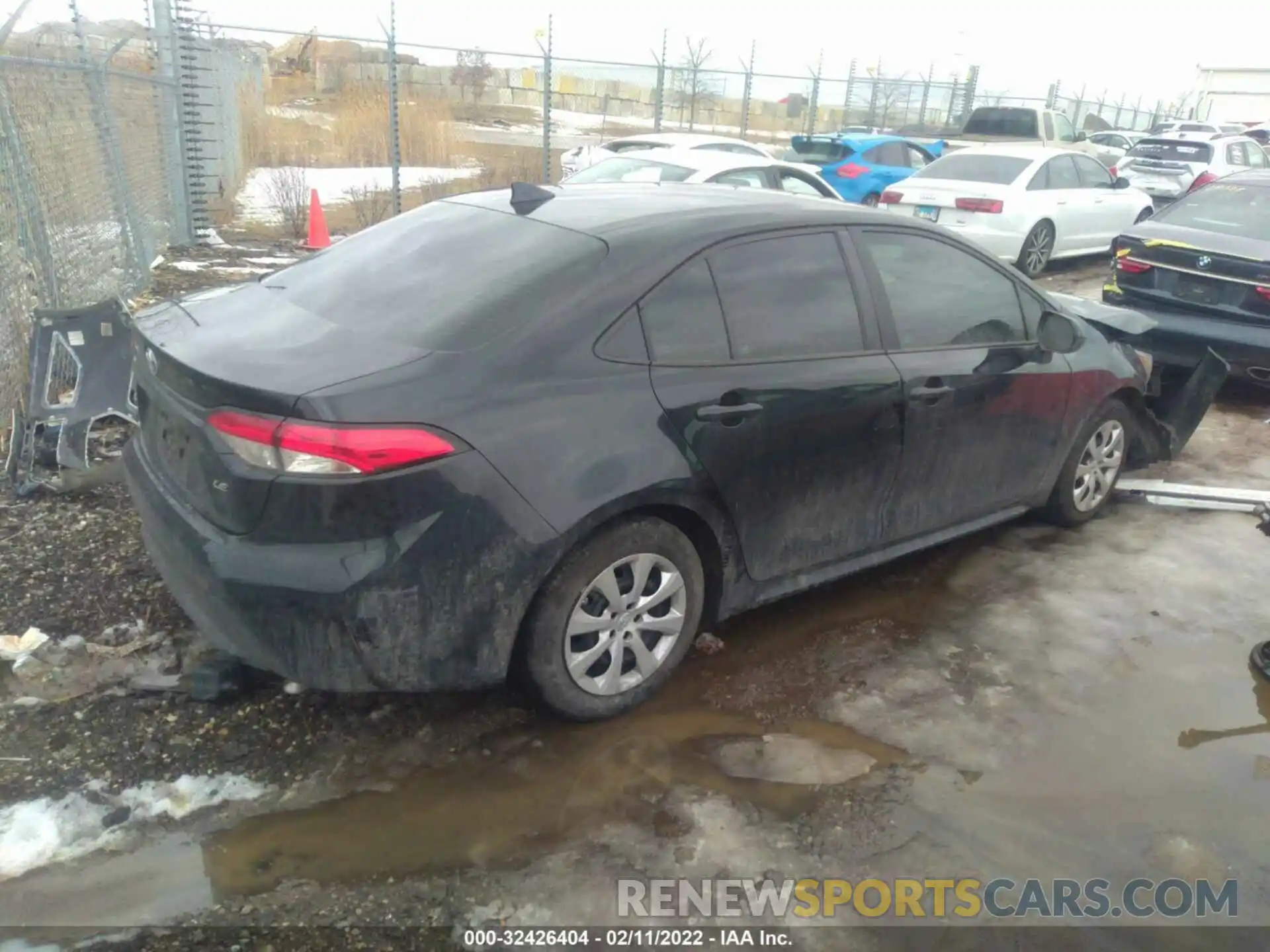 4 Photograph of a damaged car 5YFEPRAE2LP132364 TOYOTA COROLLA 2020