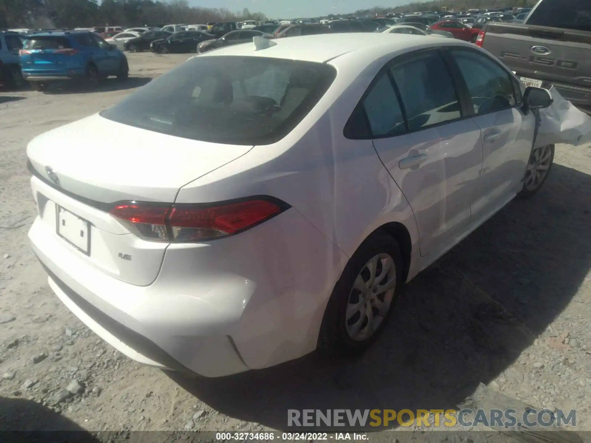 4 Photograph of a damaged car 5YFEPRAE2LP133630 TOYOTA COROLLA 2020