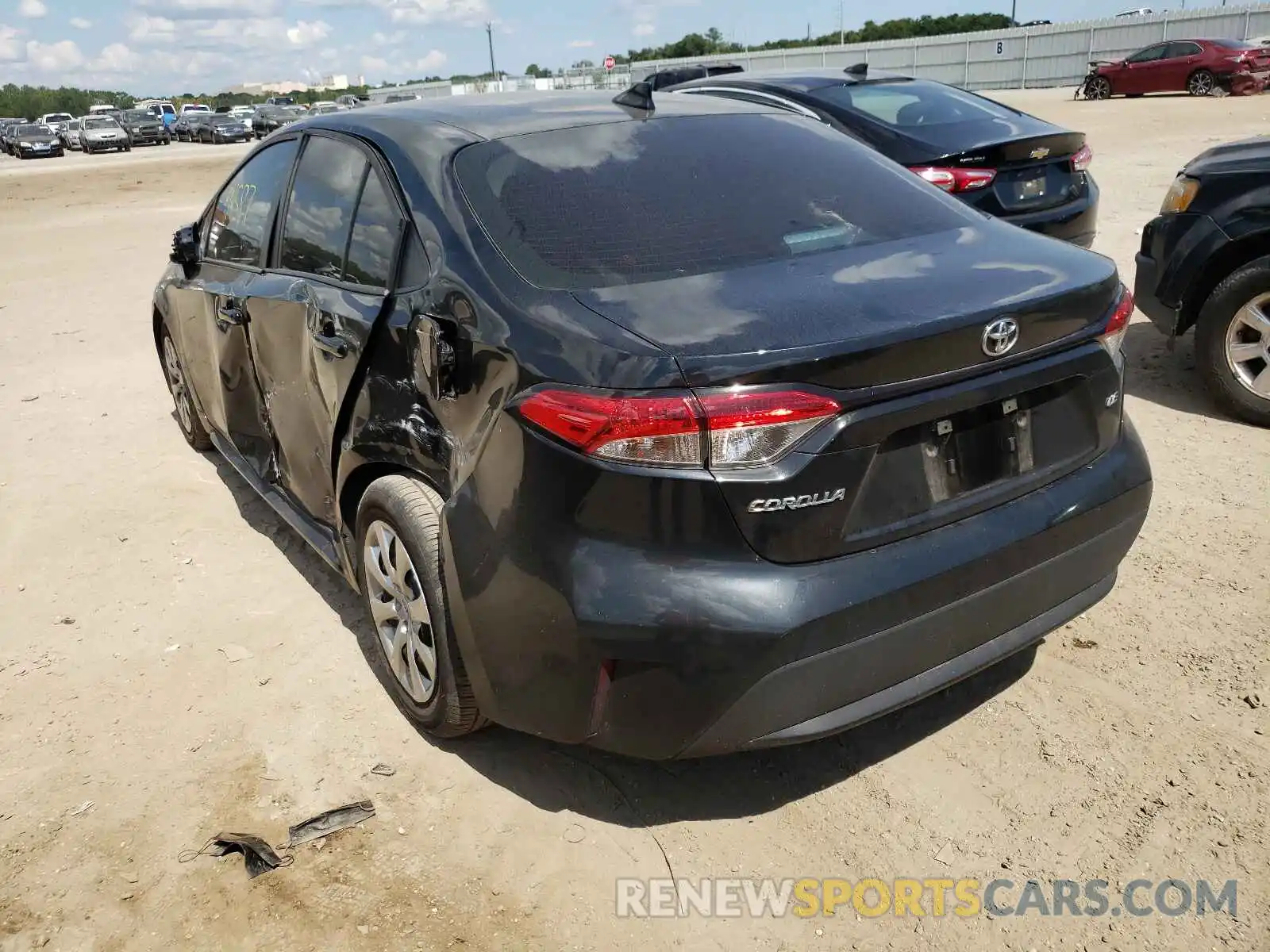 3 Photograph of a damaged car 5YFEPRAE2LP133689 TOYOTA COROLLA 2020