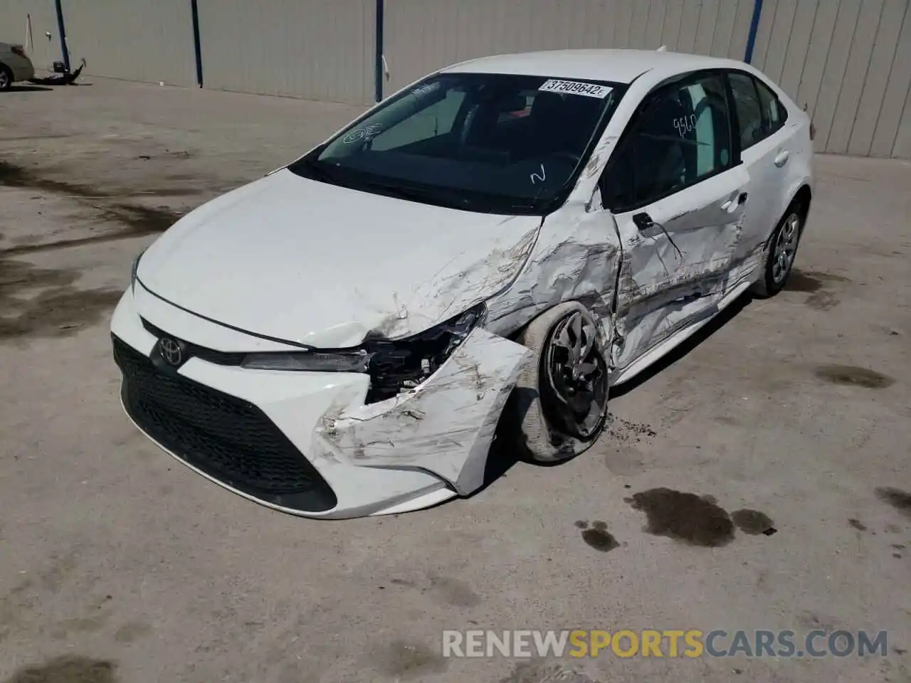 2 Photograph of a damaged car 5YFEPRAE2LP133997 TOYOTA COROLLA 2020