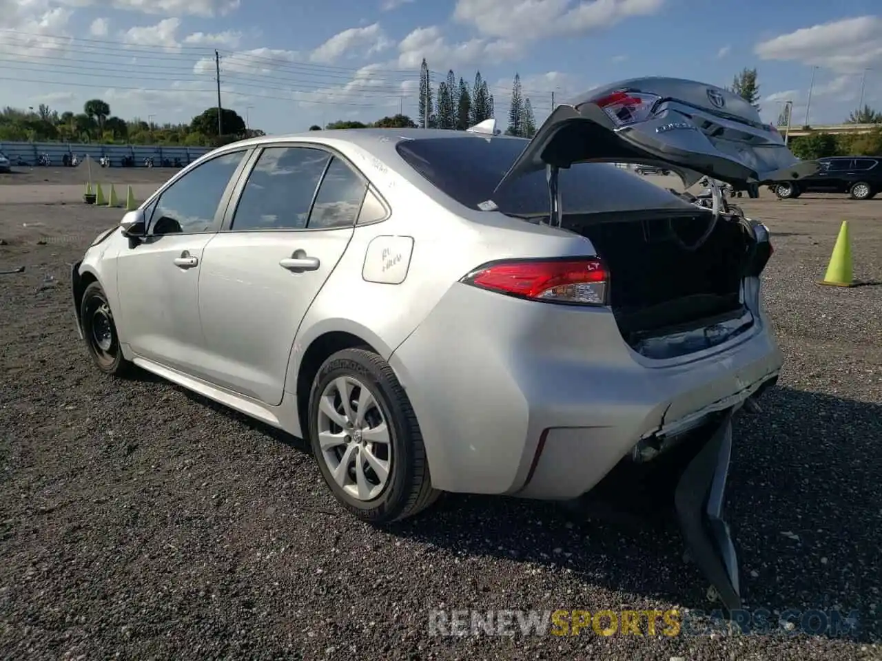 3 Photograph of a damaged car 5YFEPRAE2LP134518 TOYOTA COROLLA 2020