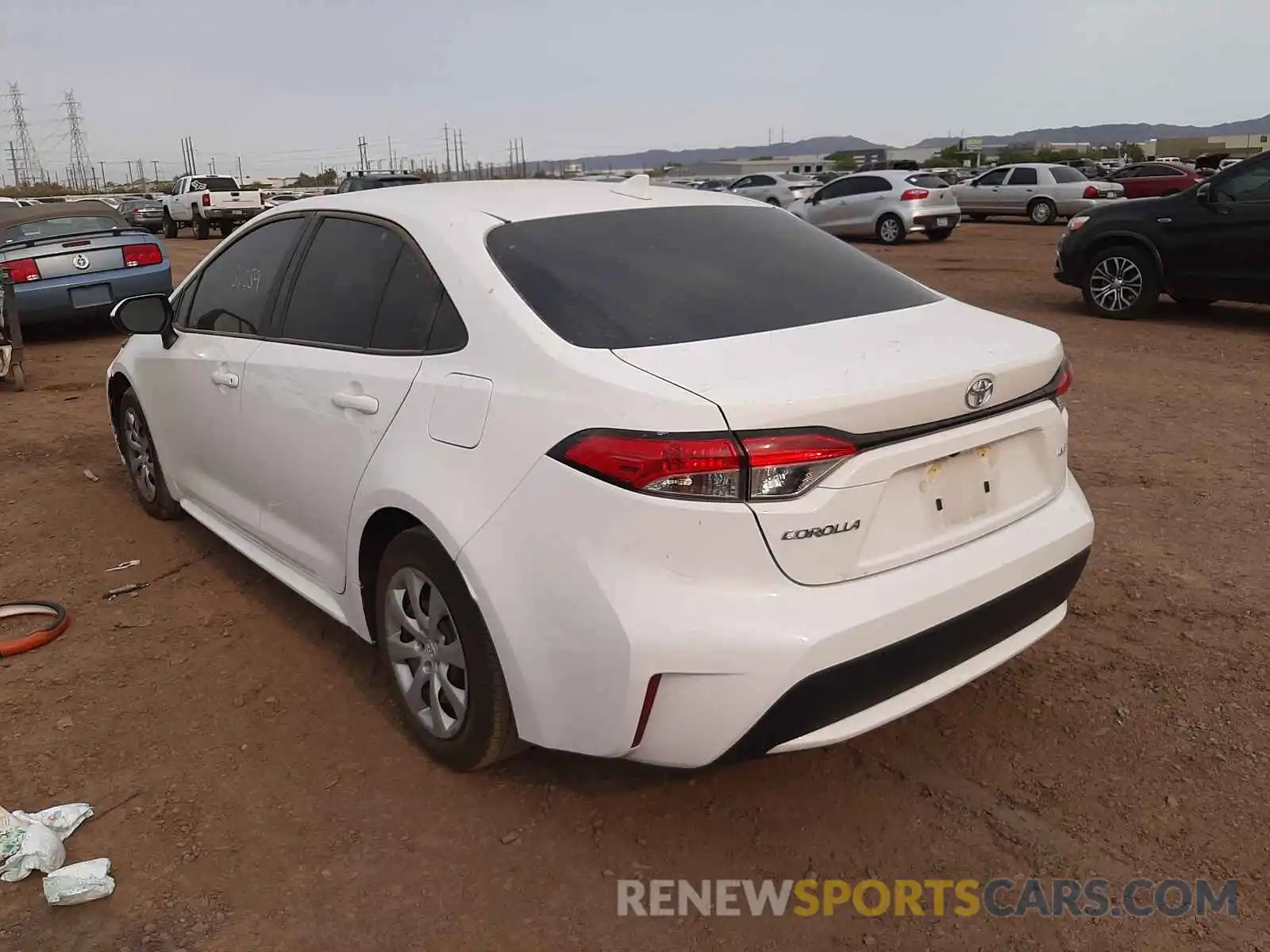 3 Photograph of a damaged car 5YFEPRAE2LP135376 TOYOTA COROLLA 2020