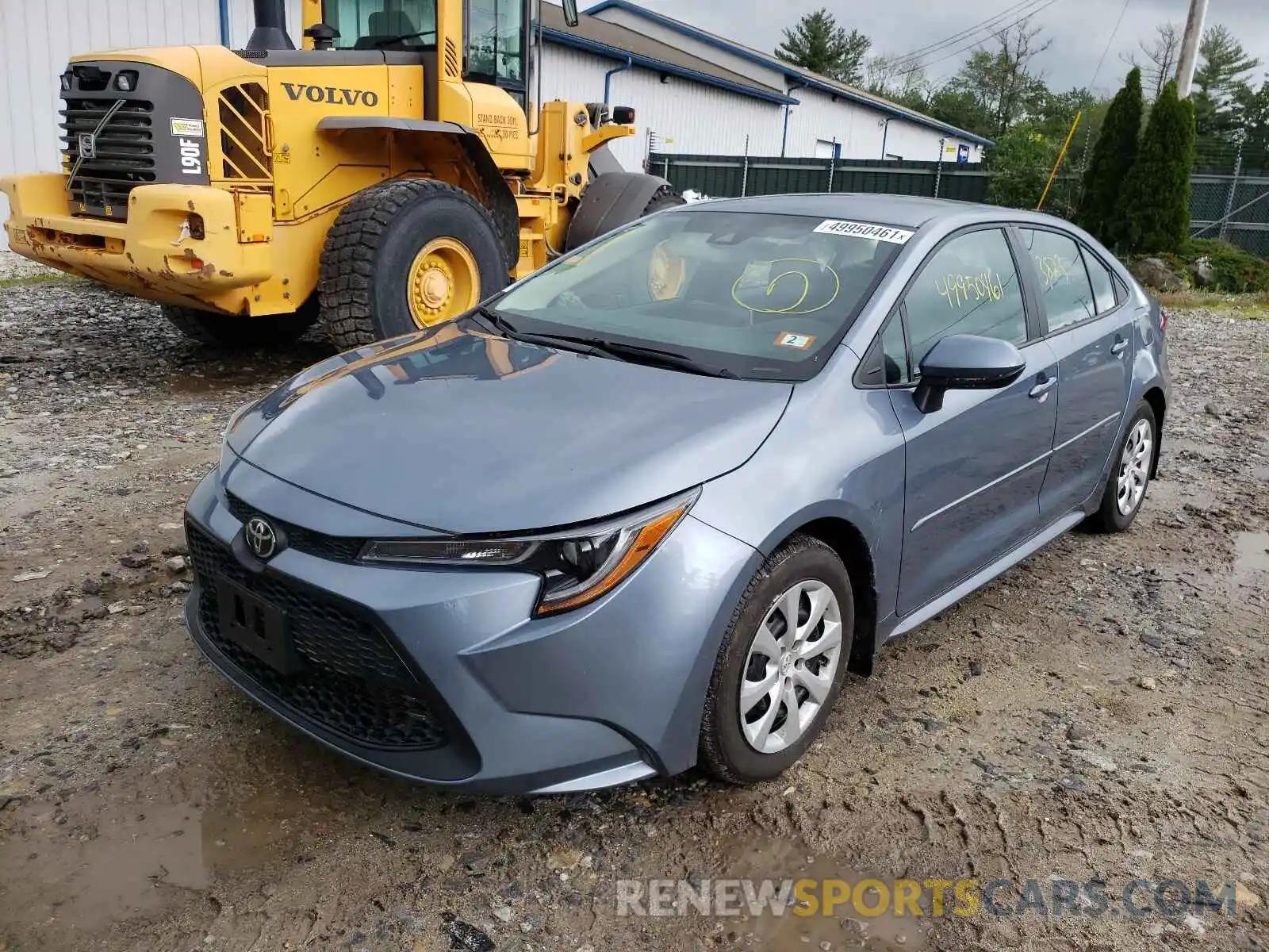 2 Photograph of a damaged car 5YFEPRAE2LP135796 TOYOTA COROLLA 2020