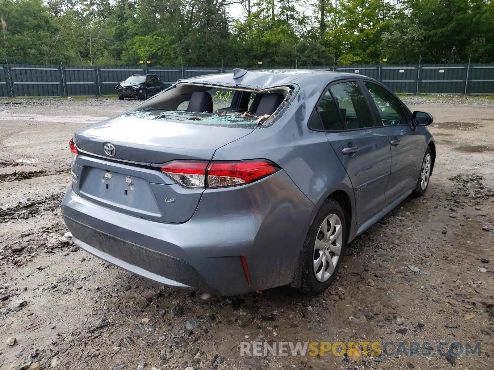 4 Photograph of a damaged car 5YFEPRAE2LP135796 TOYOTA COROLLA 2020