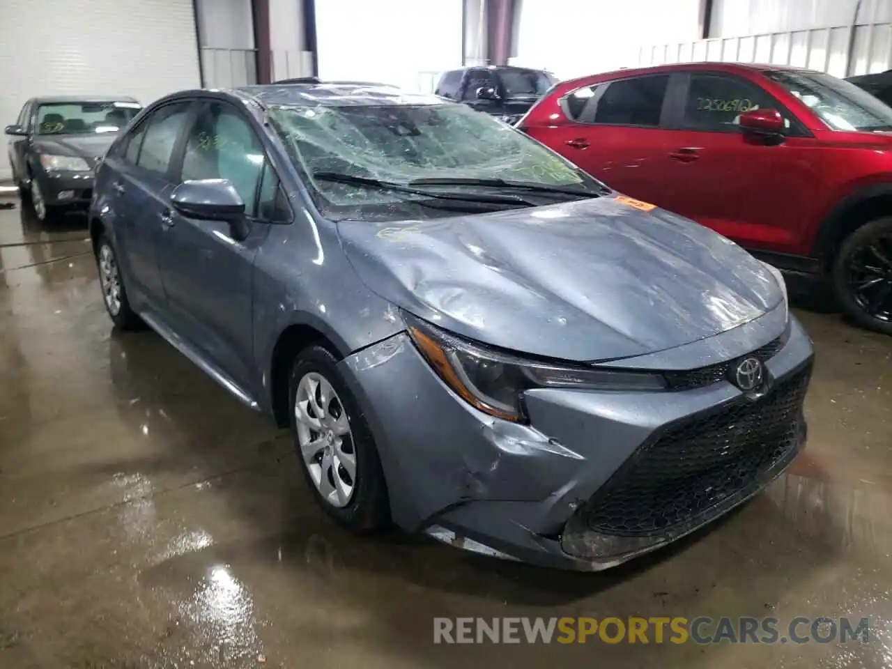 1 Photograph of a damaged car 5YFEPRAE2LP137984 TOYOTA COROLLA 2020