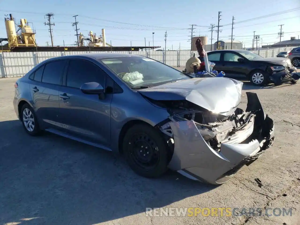 1 Photograph of a damaged car 5YFEPRAE2LP138598 TOYOTA COROLLA 2020