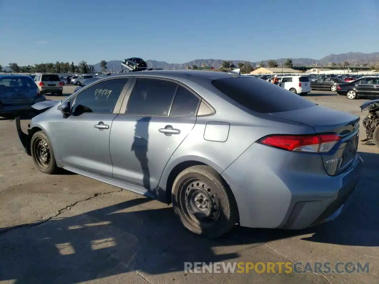 3 Photograph of a damaged car 5YFEPRAE2LP138598 TOYOTA COROLLA 2020