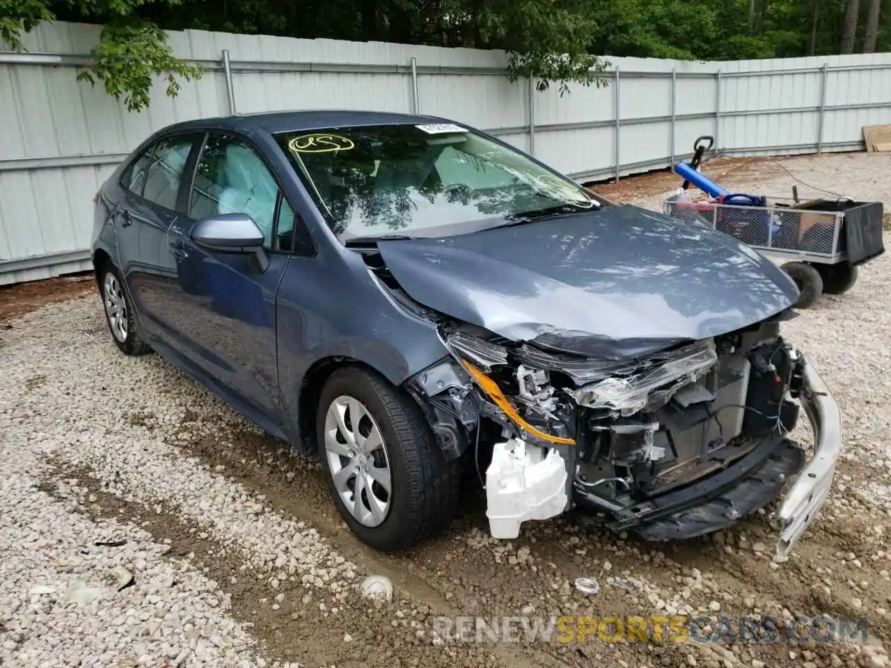 1 Photograph of a damaged car 5YFEPRAE2LP139427 TOYOTA COROLLA 2020