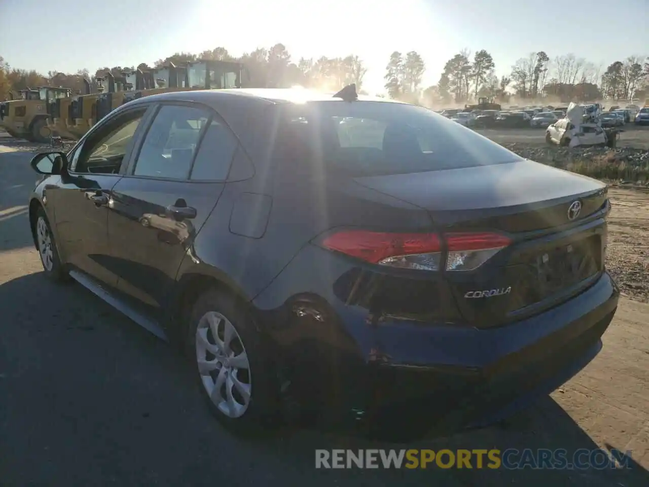 3 Photograph of a damaged car 5YFEPRAE2LP142439 TOYOTA COROLLA 2020