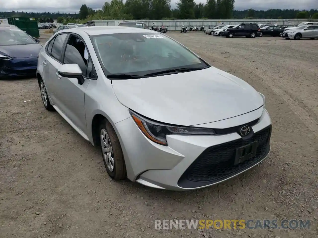 1 Photograph of a damaged car 5YFEPRAE2LP143042 TOYOTA COROLLA 2020