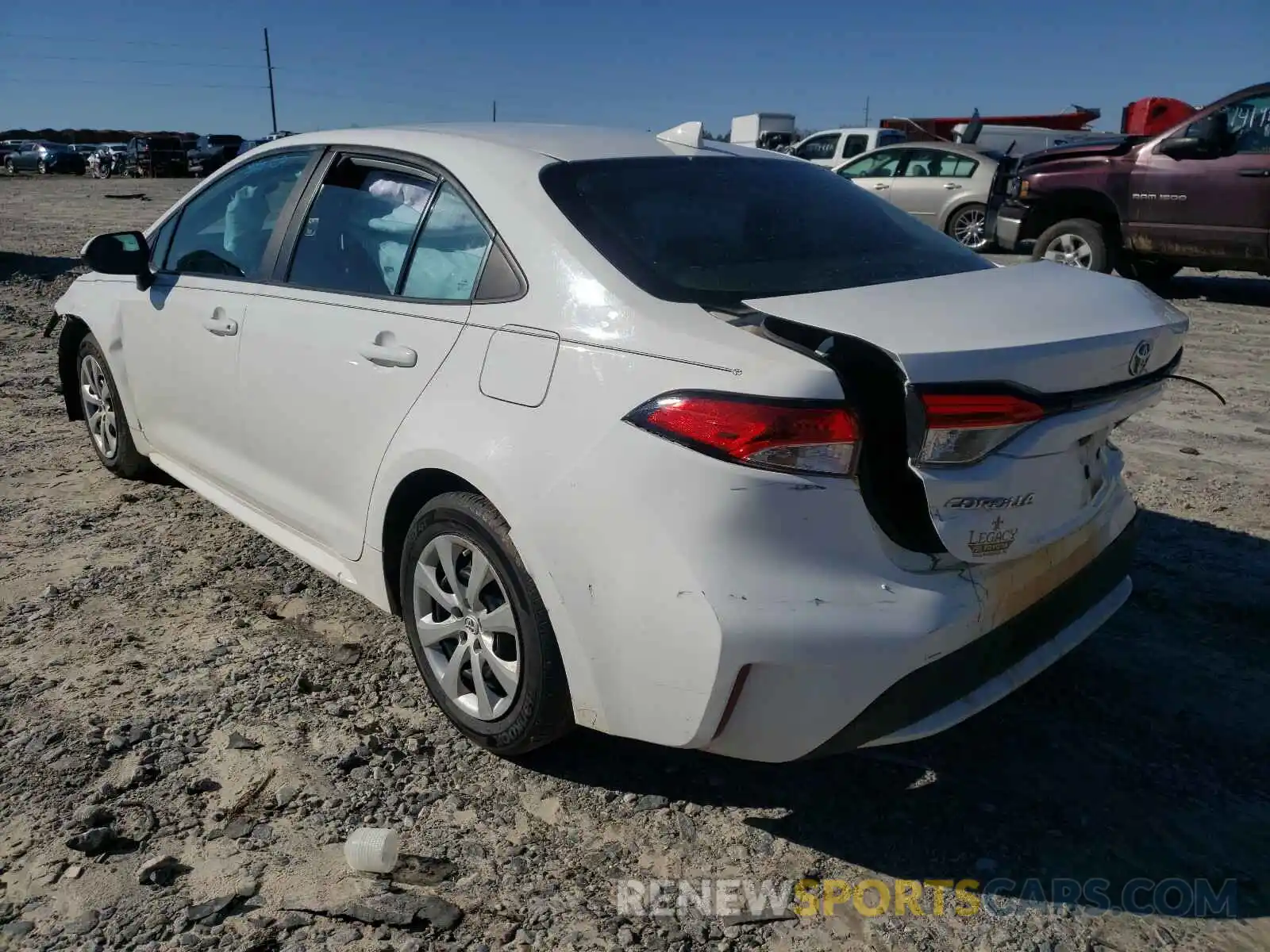 3 Photograph of a damaged car 5YFEPRAE3LP006515 TOYOTA COROLLA 2020