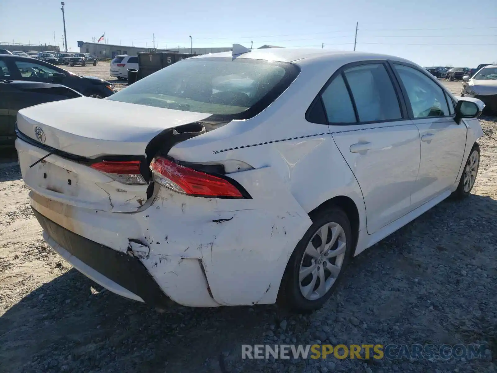 4 Photograph of a damaged car 5YFEPRAE3LP006515 TOYOTA COROLLA 2020