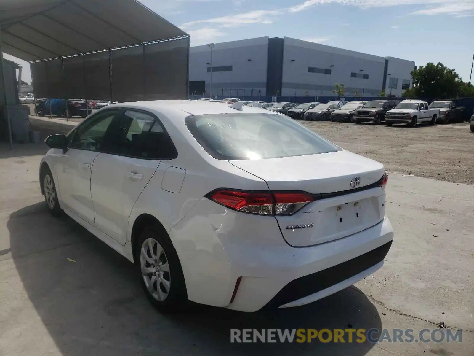 3 Photograph of a damaged car 5YFEPRAE3LP007714 TOYOTA COROLLA 2020