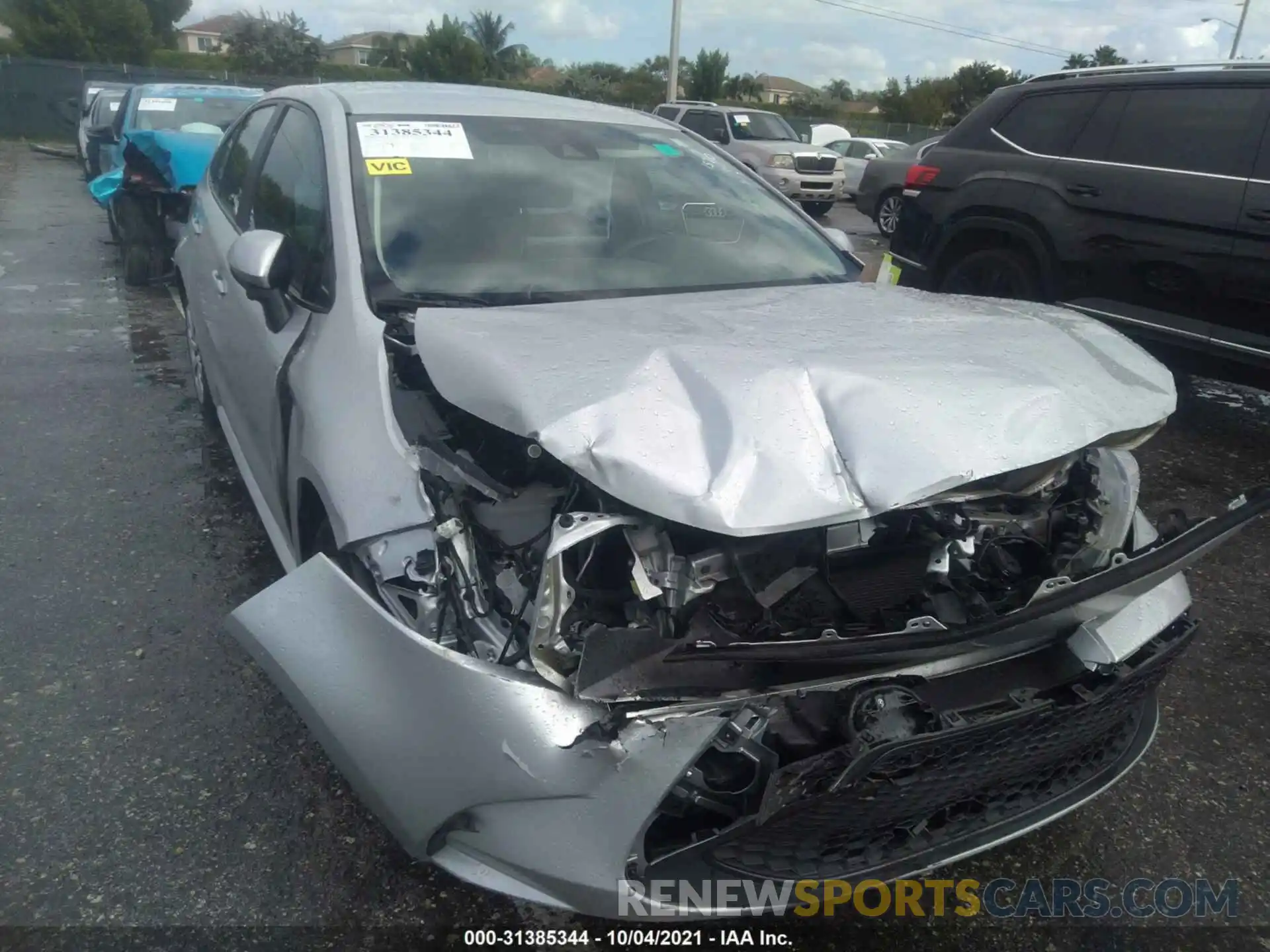 6 Photograph of a damaged car 5YFEPRAE3LP011570 TOYOTA COROLLA 2020