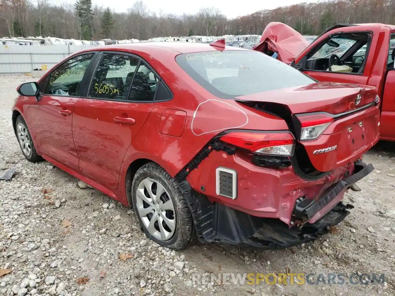 3 Photograph of a damaged car 5YFEPRAE3LP012184 TOYOTA COROLLA 2020