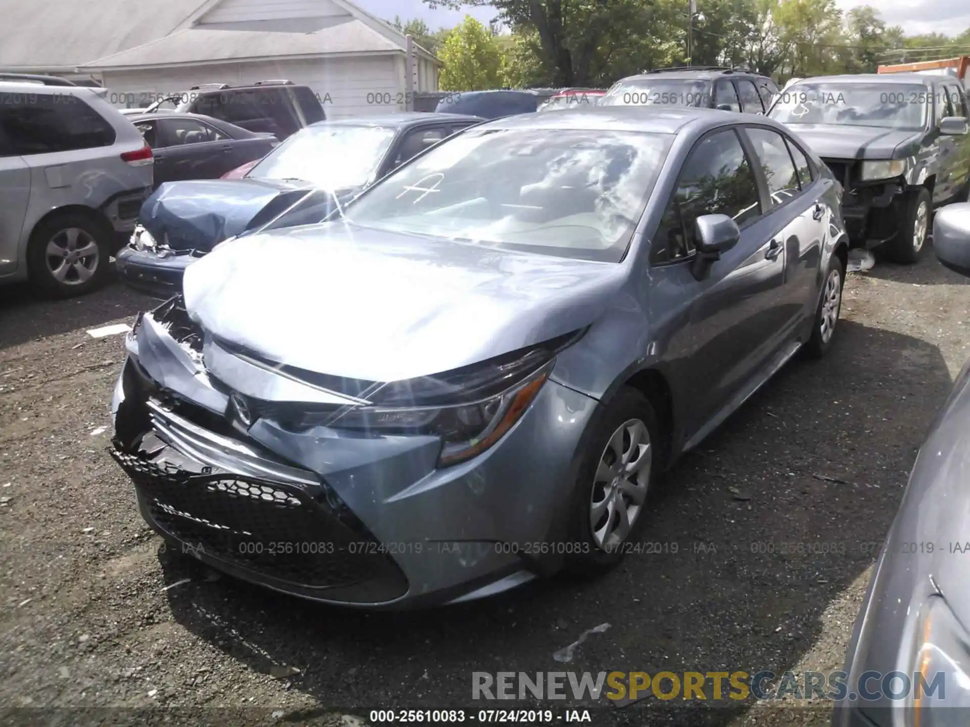 2 Photograph of a damaged car 5YFEPRAE3LP012993 TOYOTA COROLLA 2020