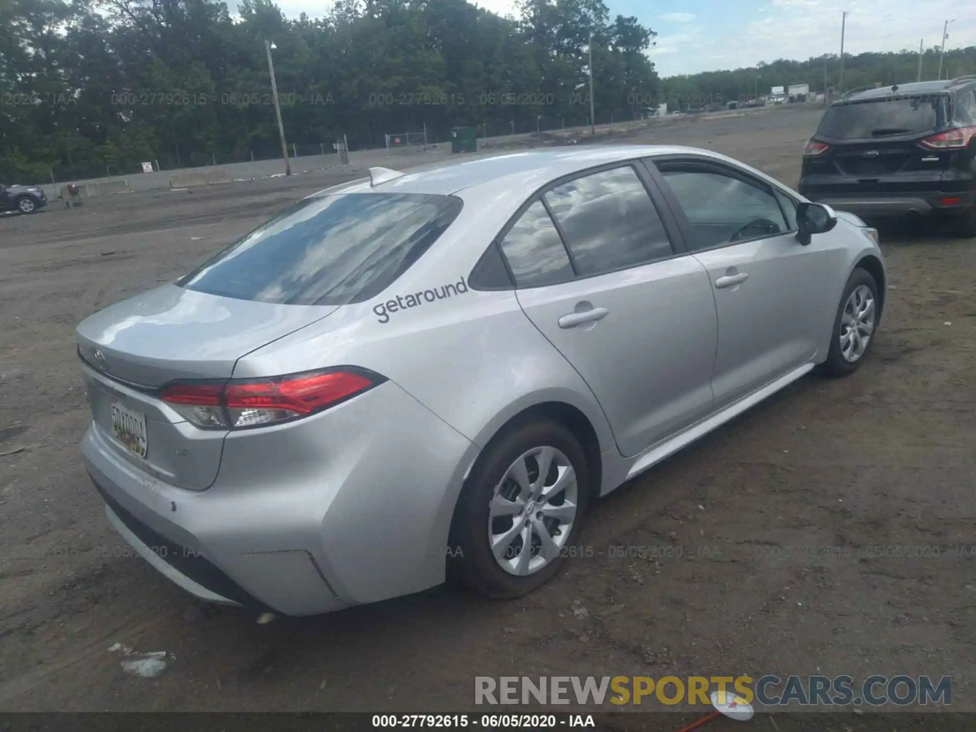 4 Photograph of a damaged car 5YFEPRAE3LP013786 TOYOTA COROLLA 2020