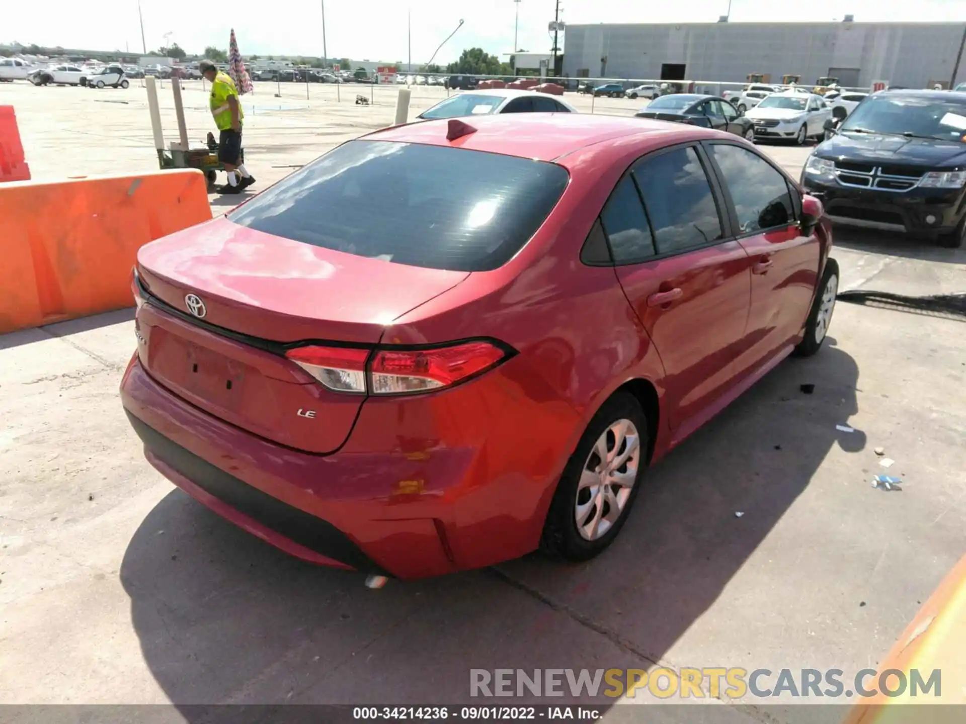 4 Photograph of a damaged car 5YFEPRAE3LP015716 TOYOTA COROLLA 2020