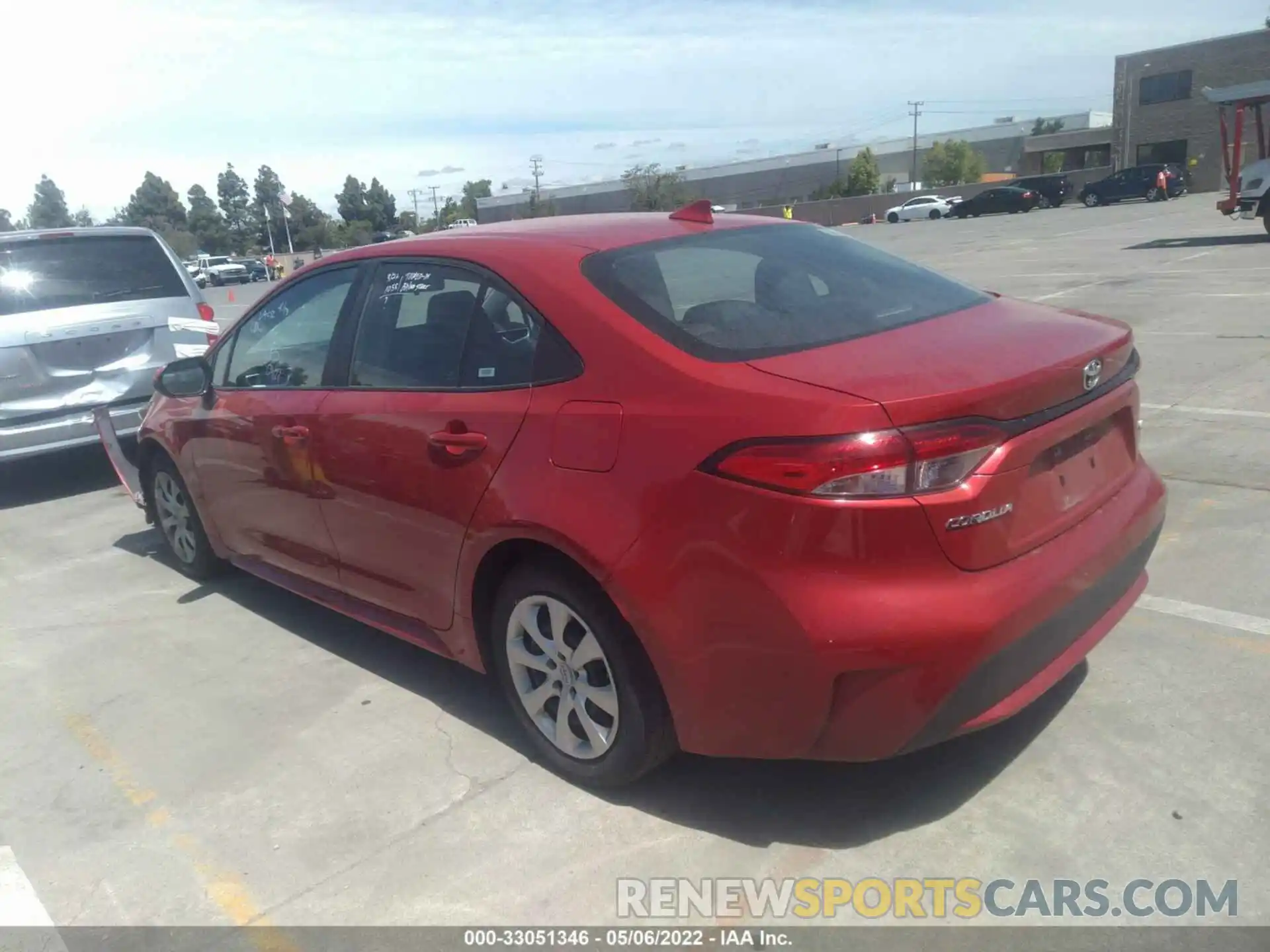 3 Photograph of a damaged car 5YFEPRAE3LP016039 TOYOTA COROLLA 2020