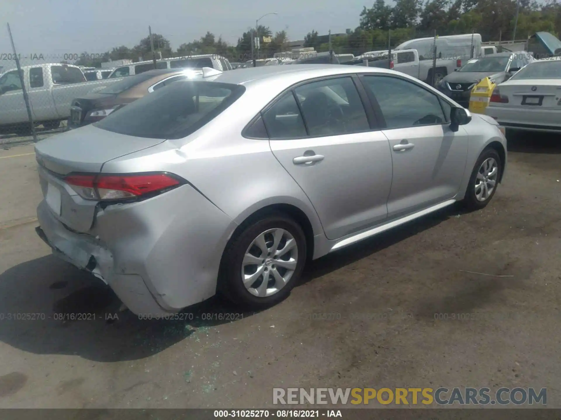 4 Photograph of a damaged car 5YFEPRAE3LP017112 TOYOTA COROLLA 2020