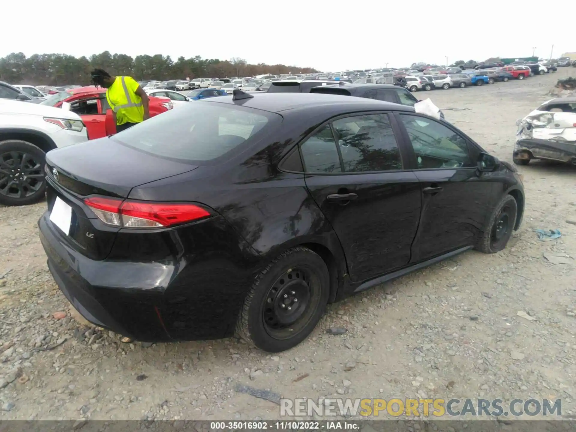 4 Photograph of a damaged car 5YFEPRAE3LP021466 TOYOTA COROLLA 2020