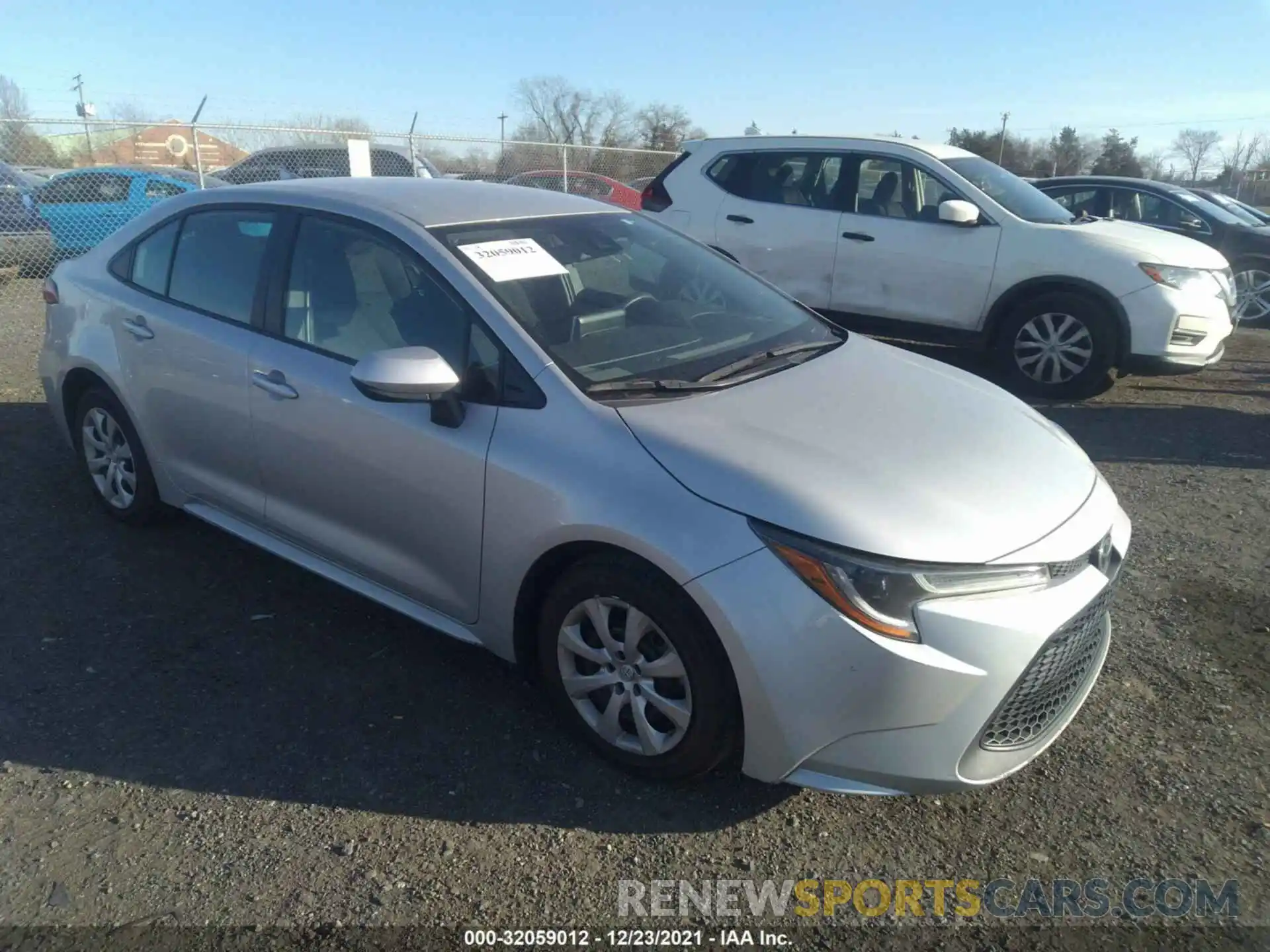 1 Photograph of a damaged car 5YFEPRAE3LP021497 TOYOTA COROLLA 2020