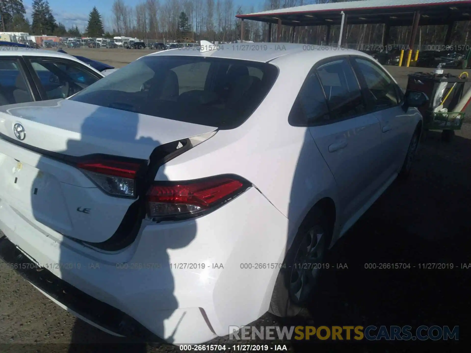 4 Photograph of a damaged car 5YFEPRAE3LP022570 TOYOTA COROLLA 2020