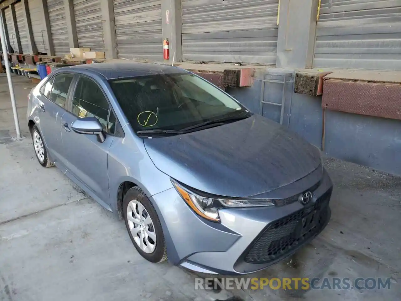 1 Photograph of a damaged car 5YFEPRAE3LP023315 TOYOTA COROLLA 2020