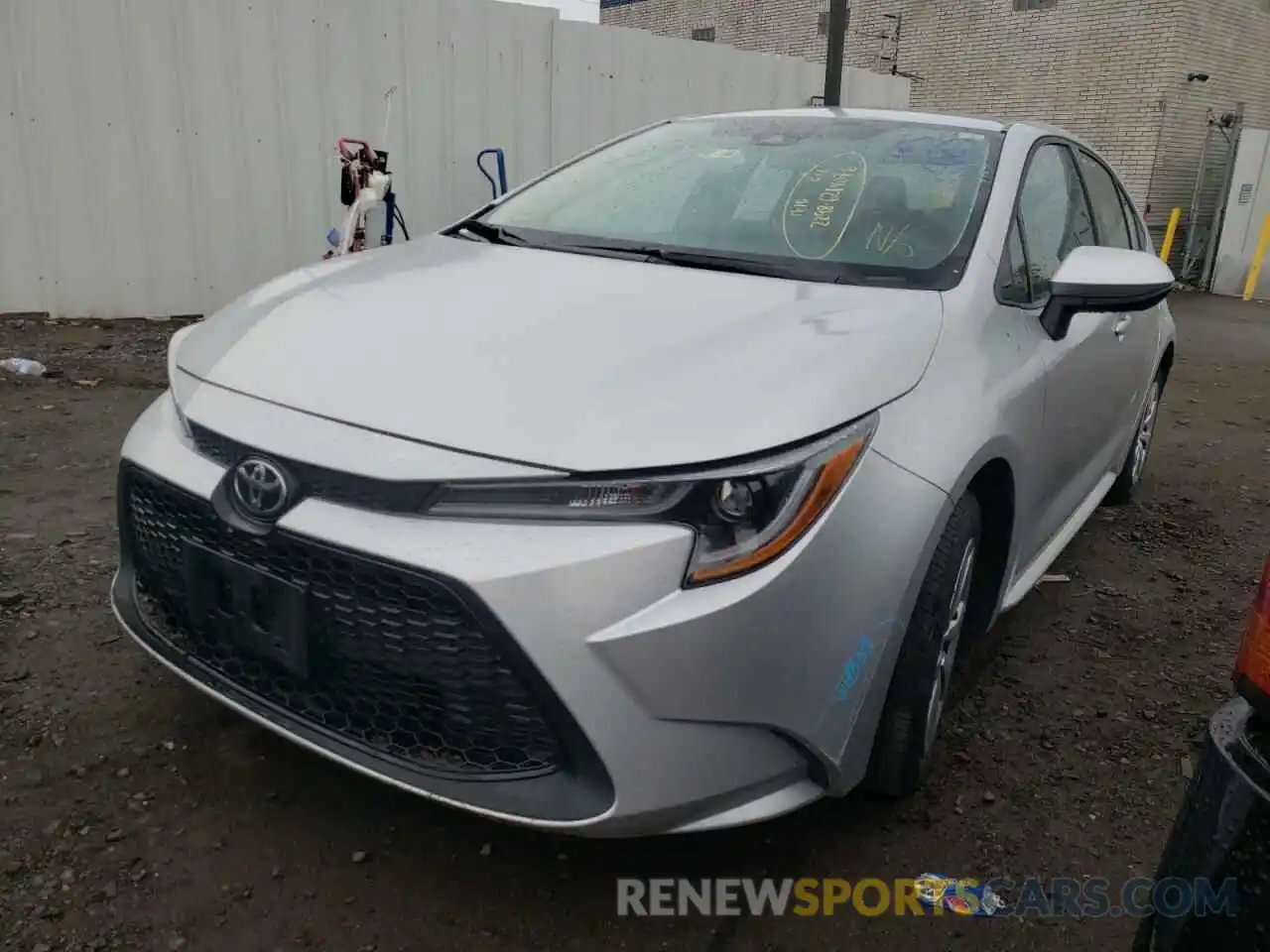 2 Photograph of a damaged car 5YFEPRAE3LP023931 TOYOTA COROLLA 2020