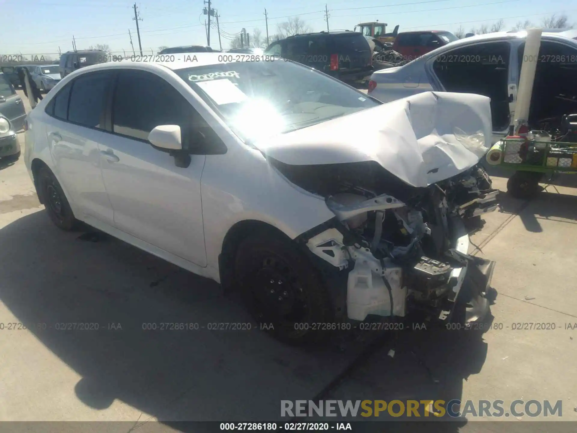 1 Photograph of a damaged car 5YFEPRAE3LP025033 TOYOTA COROLLA 2020