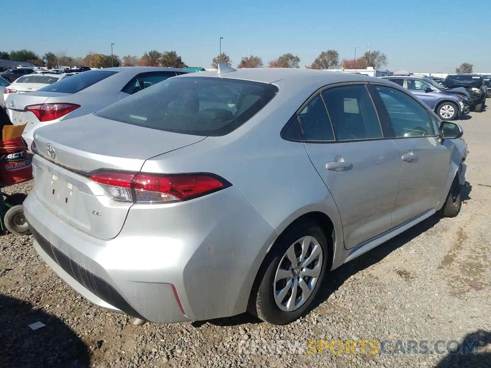 4 Photograph of a damaged car 5YFEPRAE3LP025419 TOYOTA COROLLA 2020