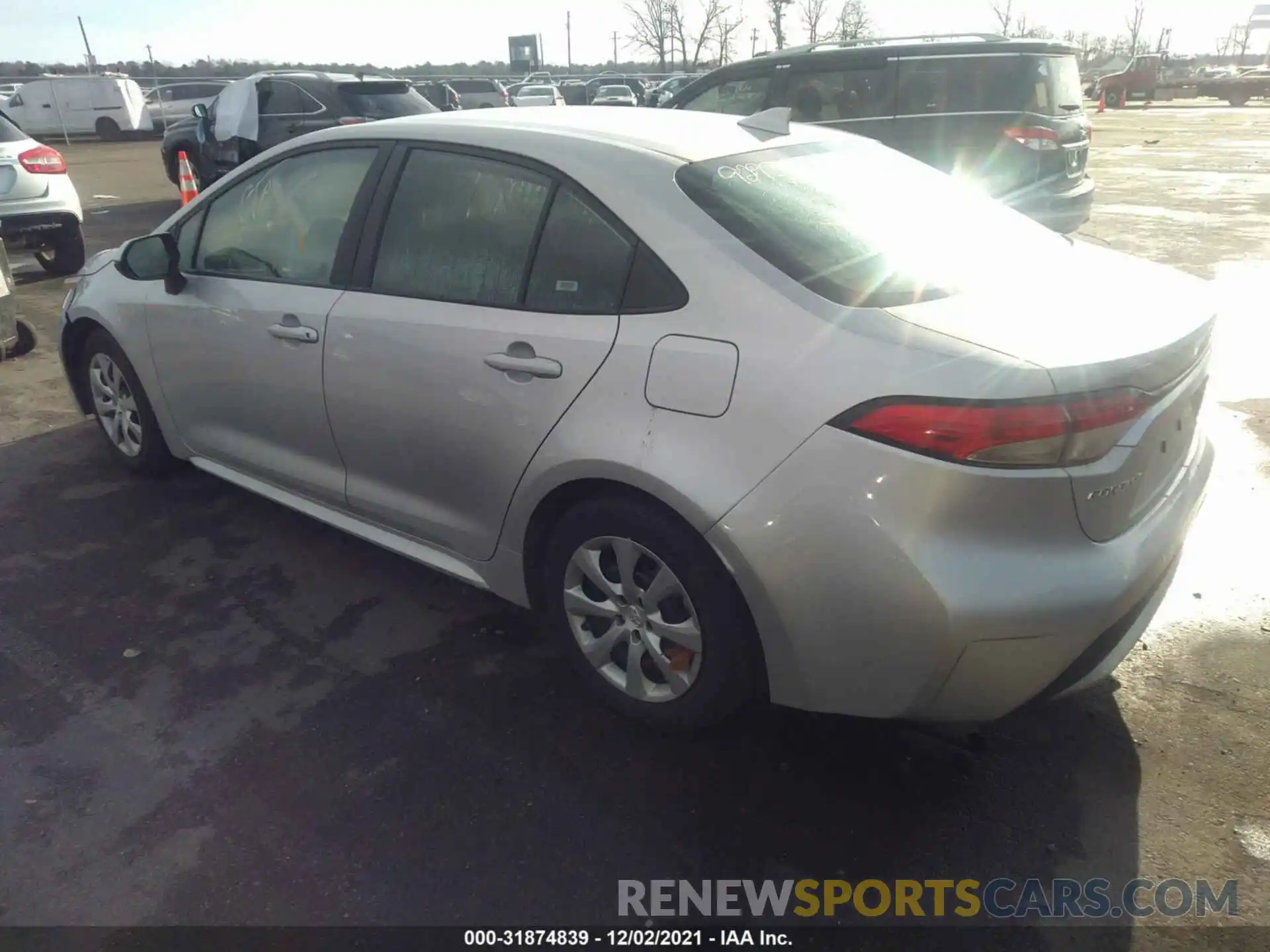 3 Photograph of a damaged car 5YFEPRAE3LP026103 TOYOTA COROLLA 2020