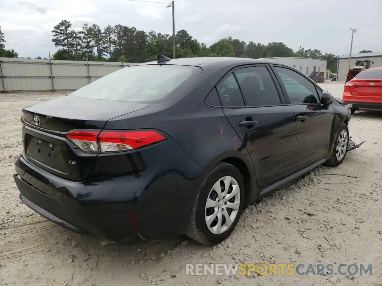 4 Photograph of a damaged car 5YFEPRAE3LP026330 TOYOTA COROLLA 2020